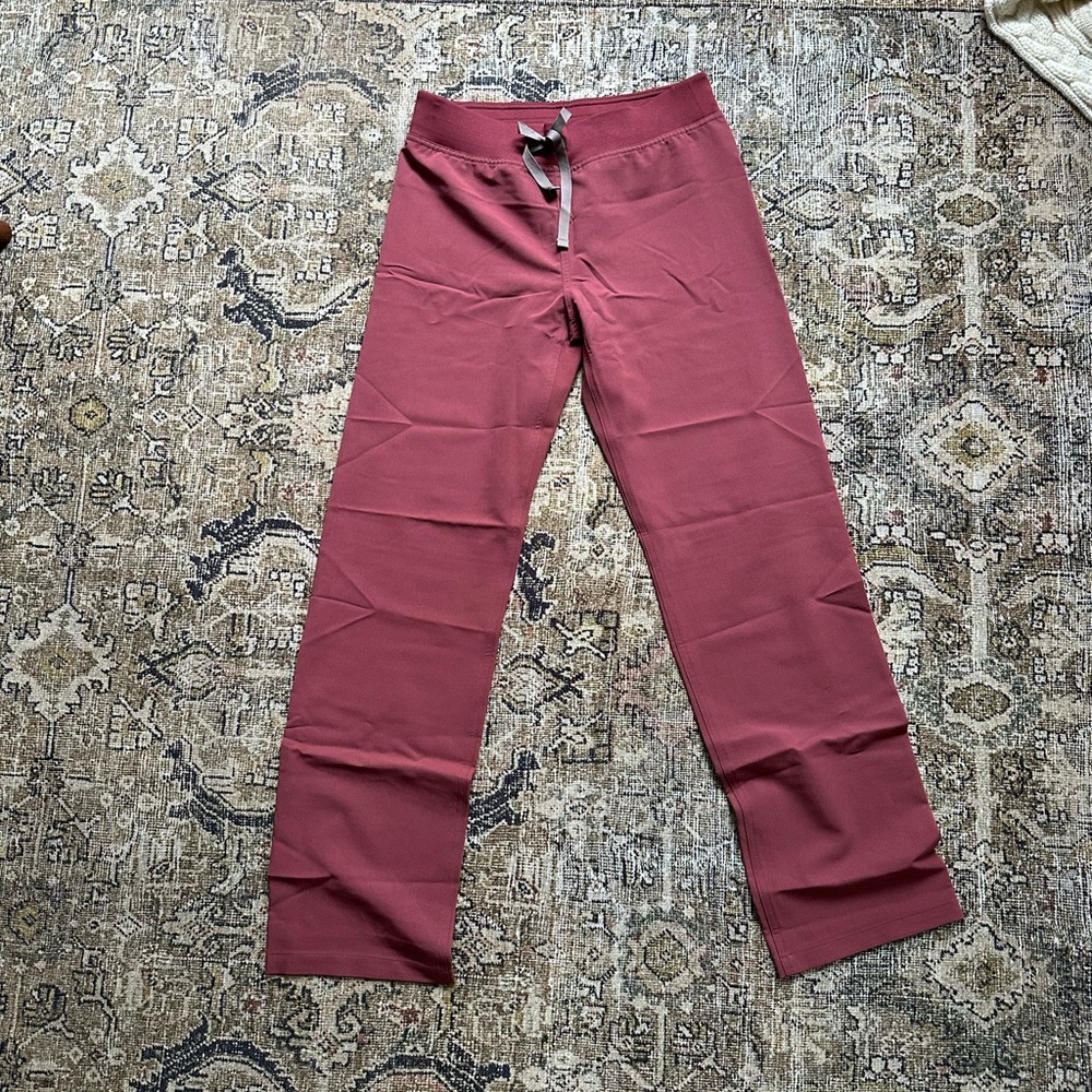 Figs Women’s Livingston Scrub Pants